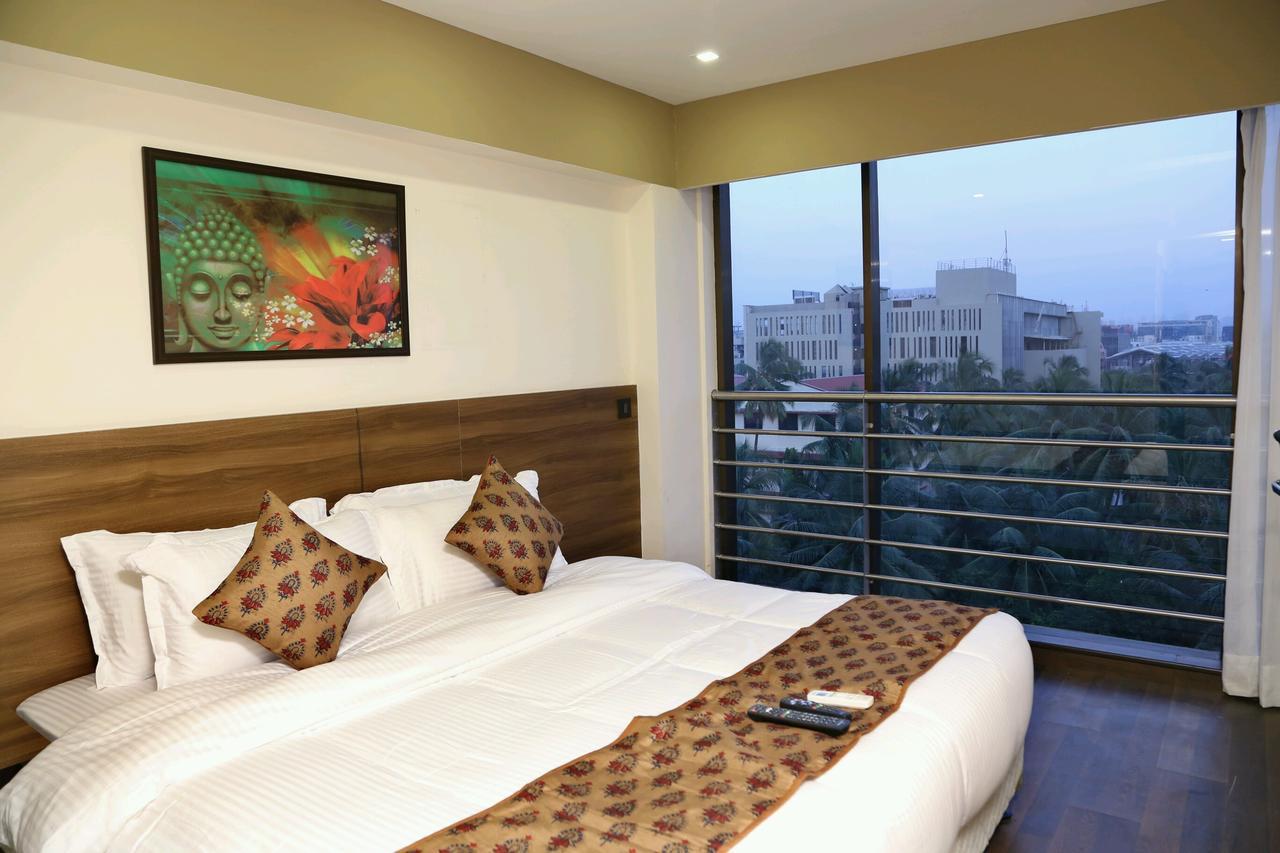 Hotel Mumbai House Andheri East, Mumbai Dış mekan fotoğraf