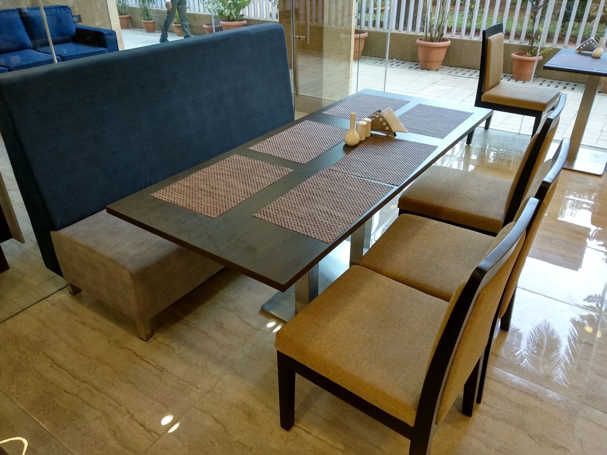 Hotel Mumbai House Andheri East, Mumbai Dış mekan fotoğraf