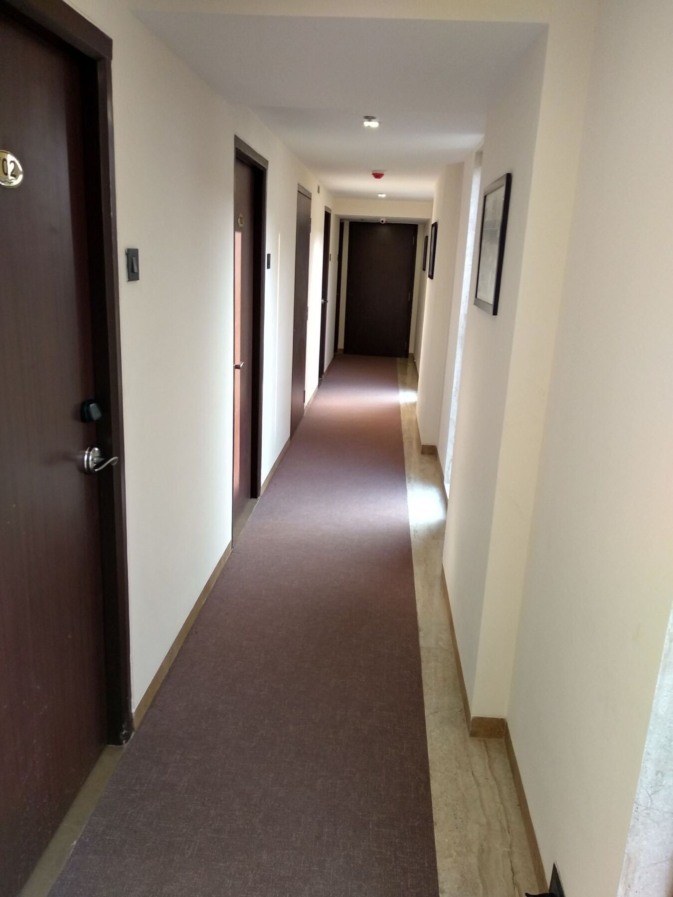 Hotel Mumbai House Andheri East, Mumbai Dış mekan fotoğraf