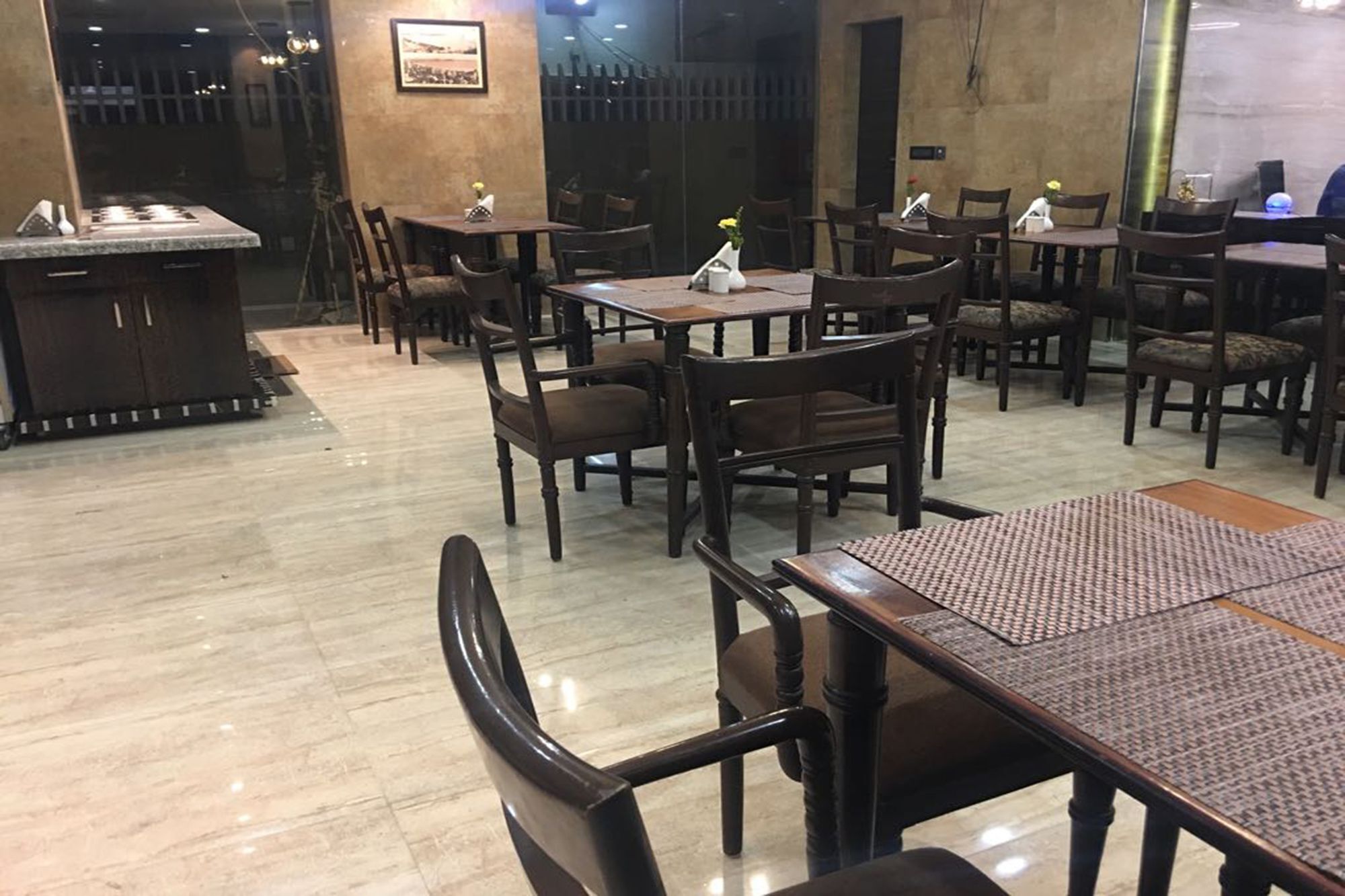 Hotel Mumbai House Andheri East, Mumbai Dış mekan fotoğraf